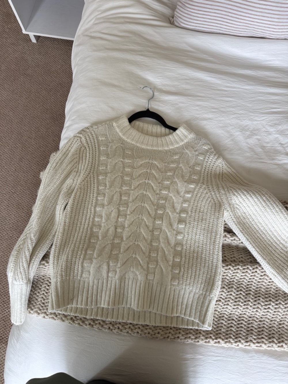 Thick Cable Knit Crewneck Sweater - Cream
